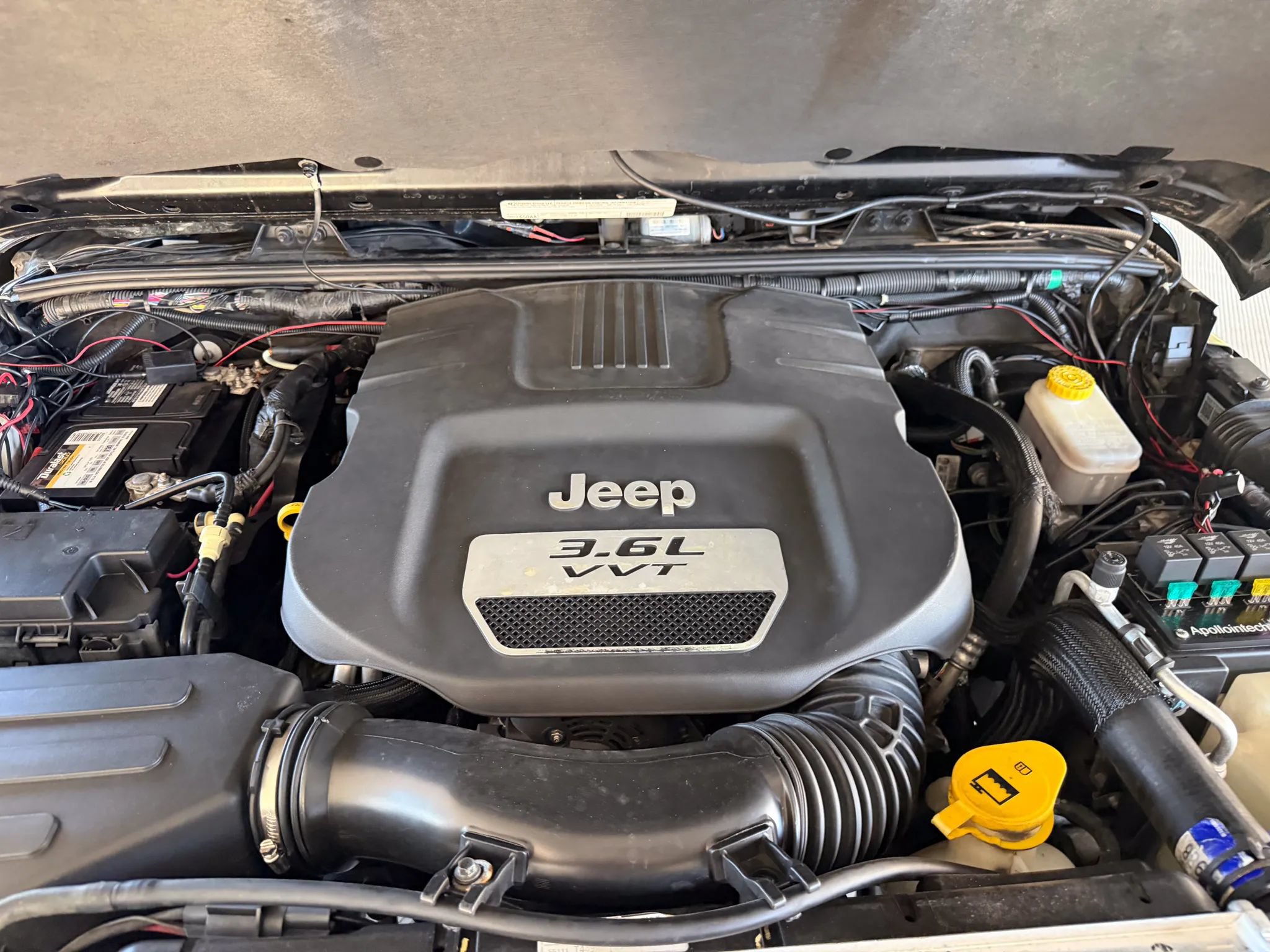 Used 2012 Jeep Wrangler Unlimited Rubicon AWD/4WD image 42