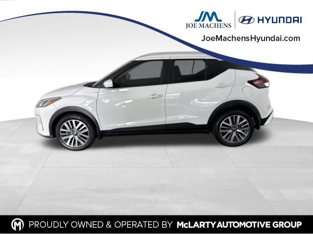 Used 2024 Nissan Kicks SV FWD image 8