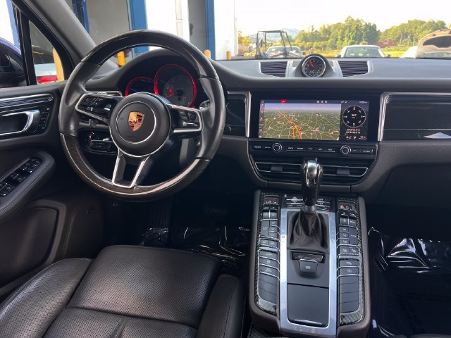 Used 2020 Porsche Macan S AWD/4WD image 17