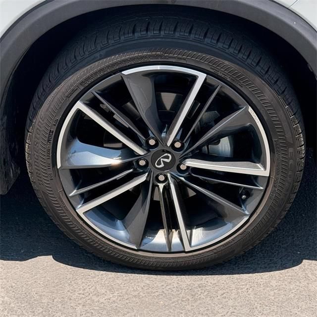 Used 2025 INFINITI QX55 Luxe w/ Cargo Package AWD/4WD image 12