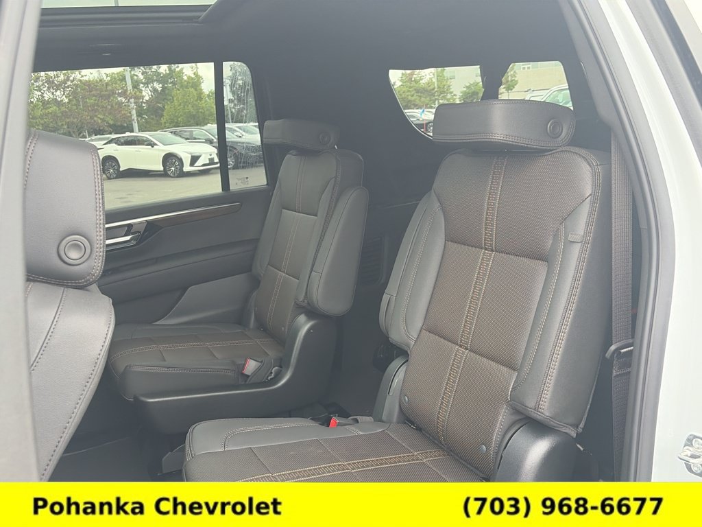 New 2026 Chevrolet Suburban High Country AWD/4WD image 26