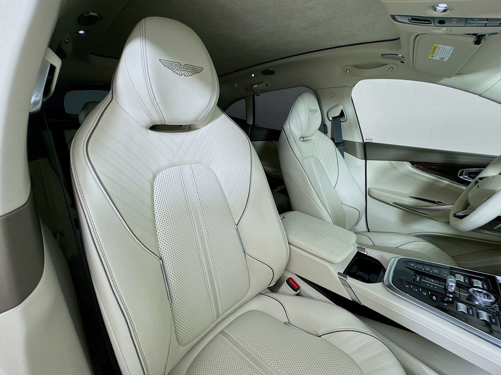Used 2025 Aston Martin DBX 707 AWD/4WD image 27