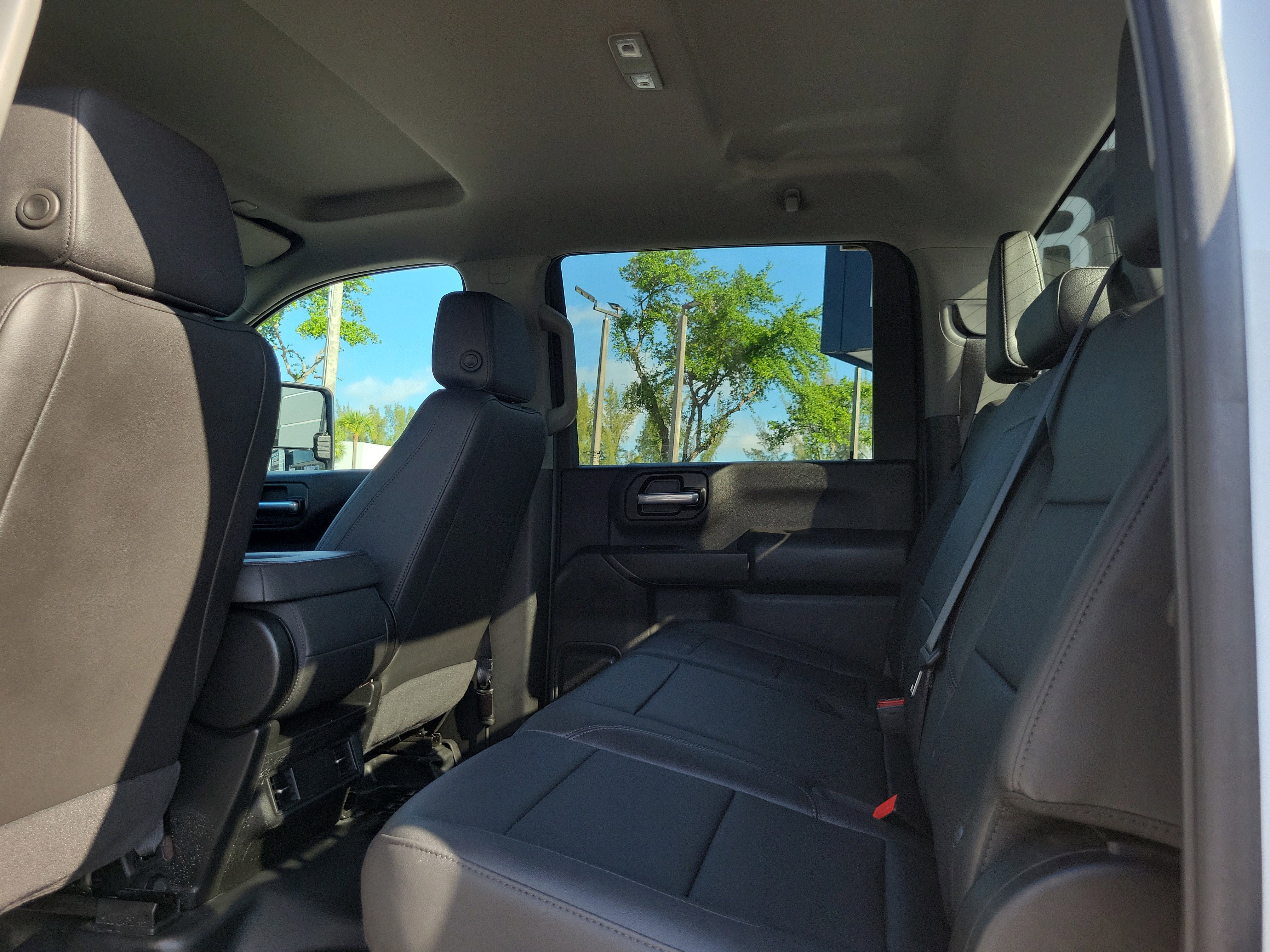 Used 2024 GMC Sierra 3500 Pro w/ Convenience Package AWD/4WD image 12