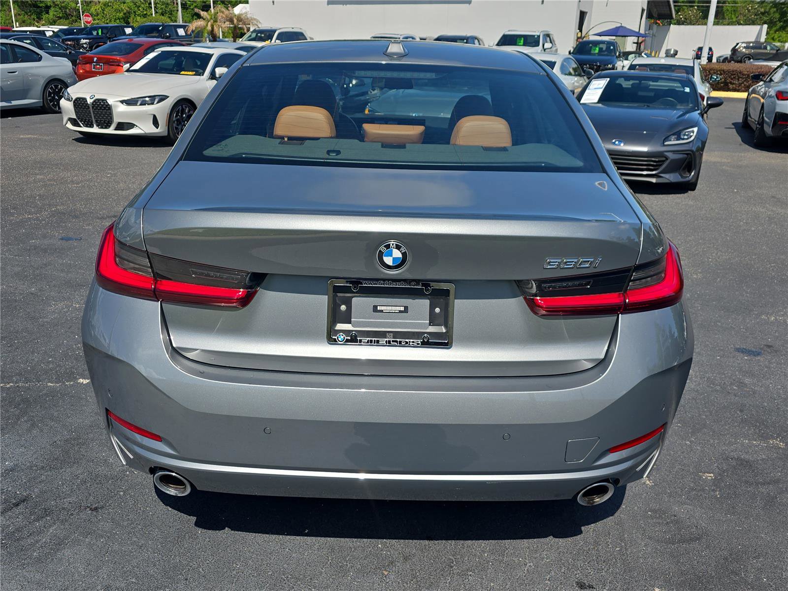 Certified 2023 BMW 330i Sedan RWD image 4