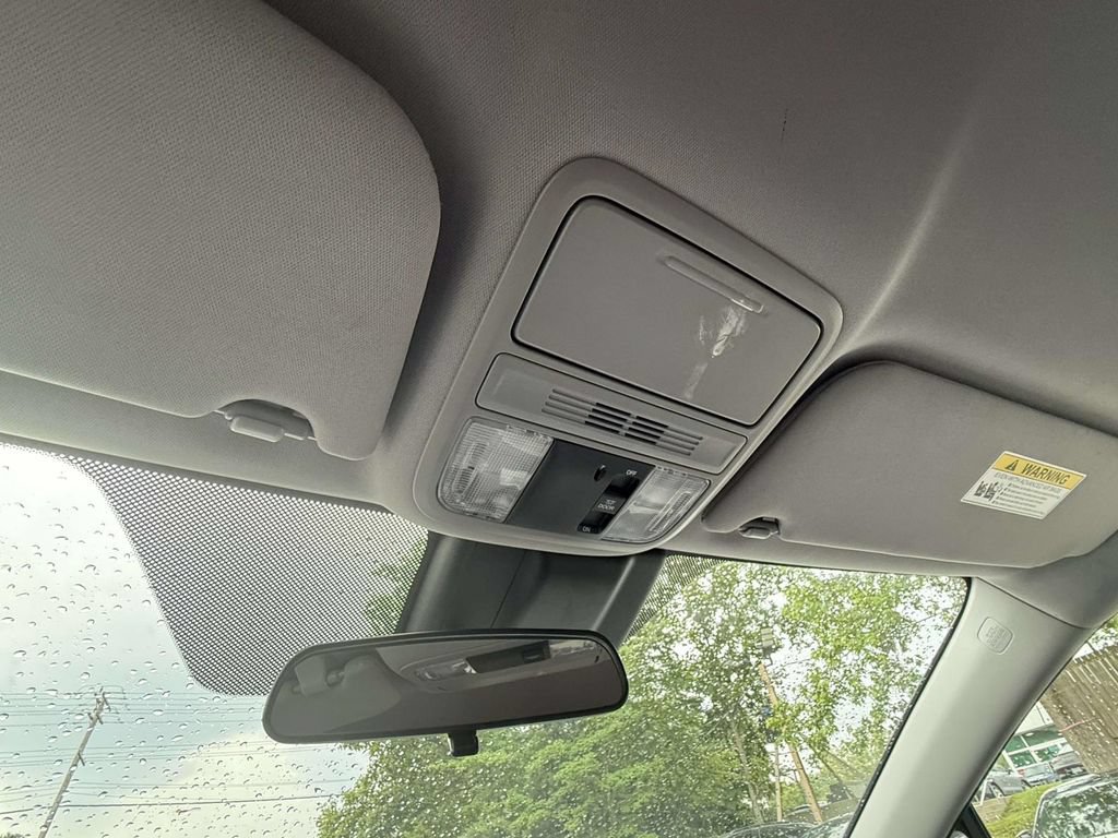 Used 2019 Honda Odyssey EX image 26