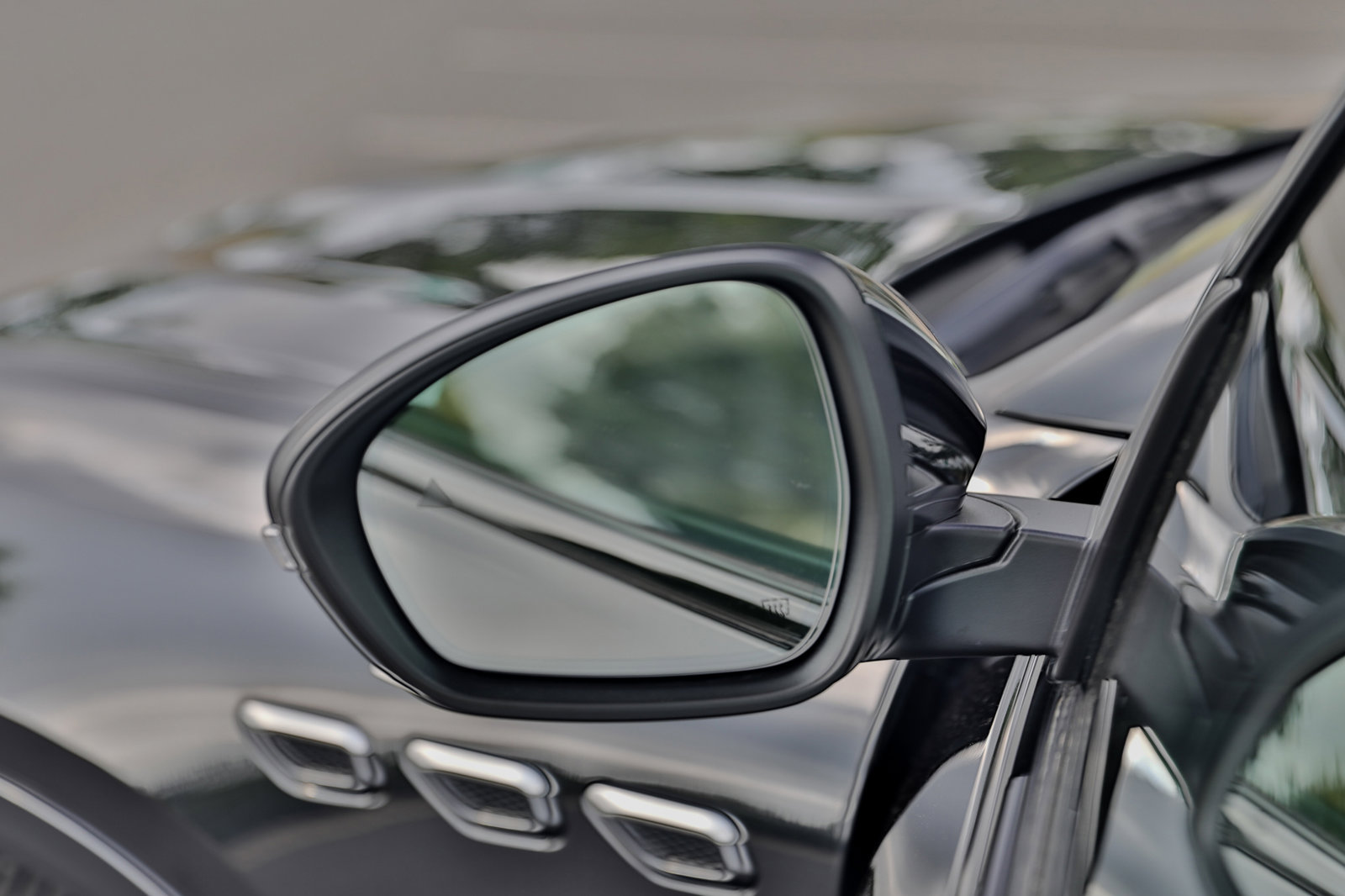 New 2024 Maserati Grecale GT image 14