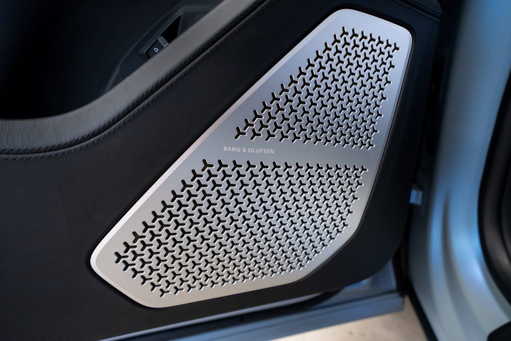 Used 2022 Lamborghini Urus image 39