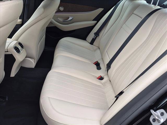 Used 2022 Mercedes-Benz E 350 Sedan image 18