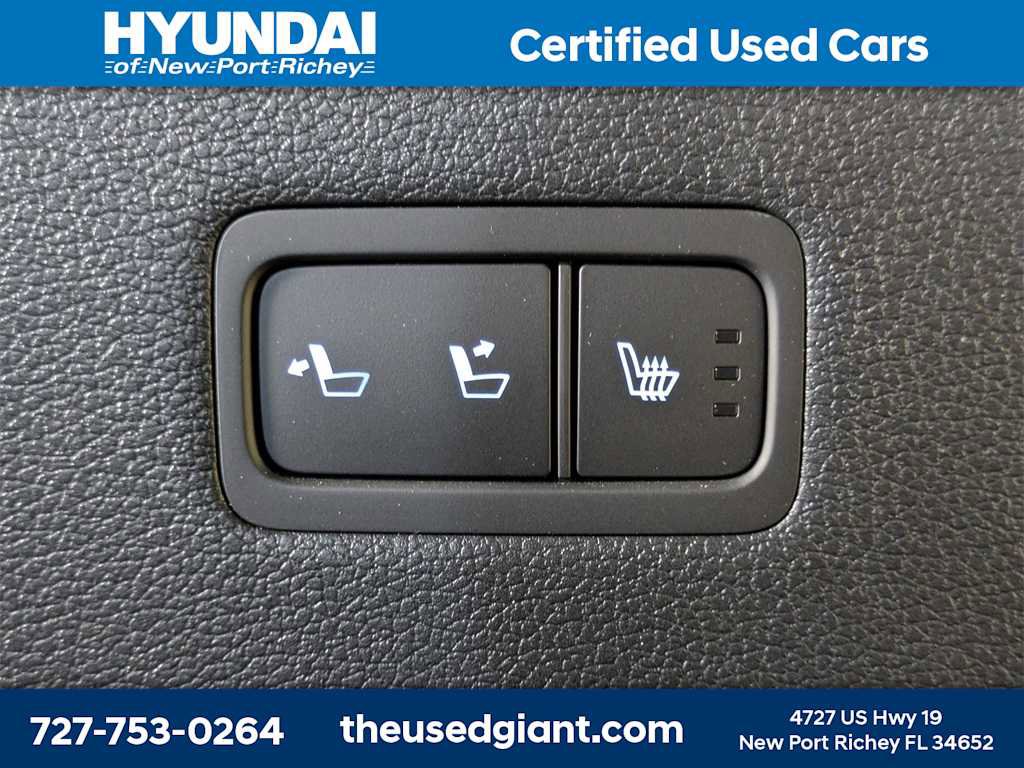 Used 2024 Hyundai Palisade Calligraphy image 17