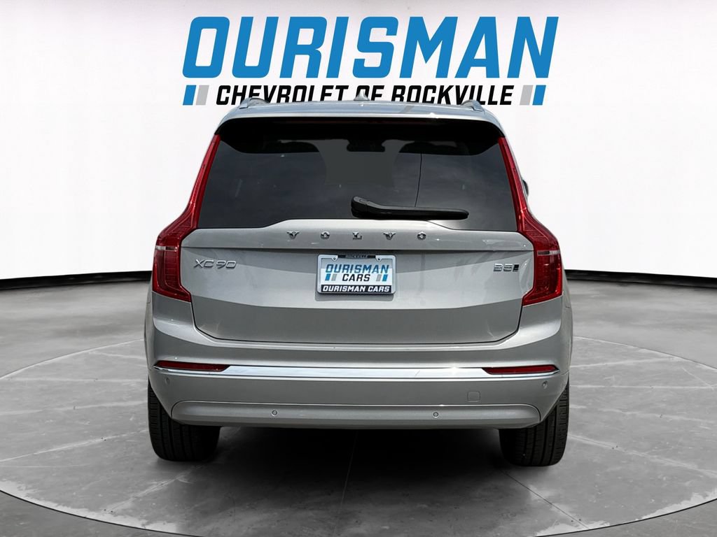 Used 2025 Volvo XC90 B5 Core AWD/4WD image 5