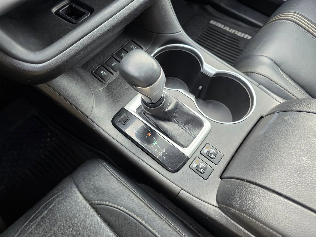 Used 2018 Toyota Highlander SE image 38