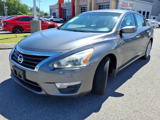 Used 2015 Nissan Altima 2.5 S w/ Power Driver Seat Package FWD image 17