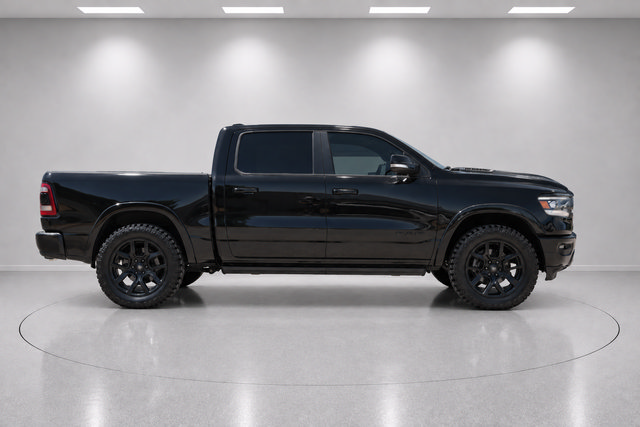 Used 2019 RAM 1500 Laramie RWD image 2