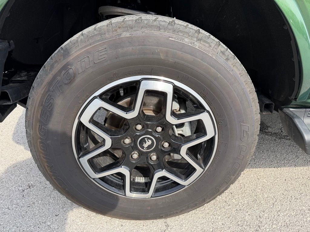 Used 2025 Ford Bronco Outer Banks image 22