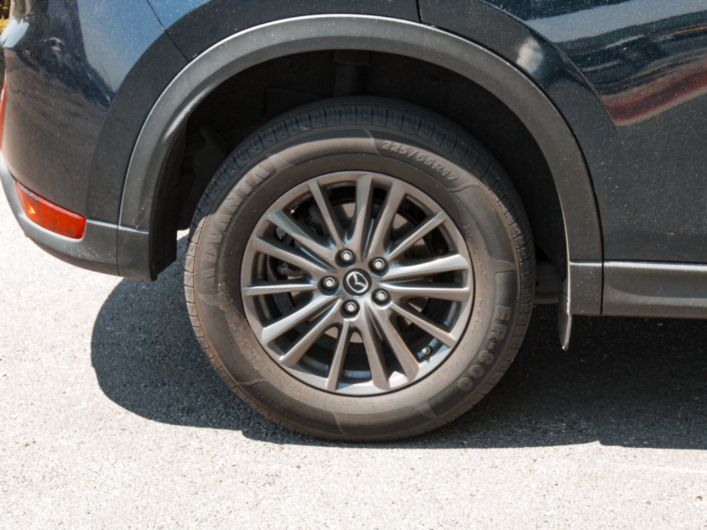 Used 2019 MAZDA CX-5 Touring AWD/4WD image 4