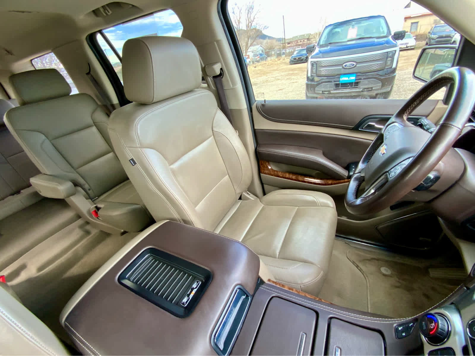 Used 2020 Chevrolet Tahoe Premier AWD/4WD image 21