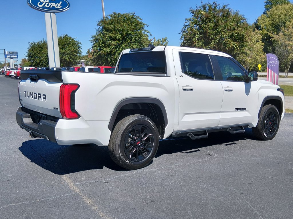Used 2024 Toyota Tundra SR5 w/ SR5 Premium Package AWD/4WD image 4
