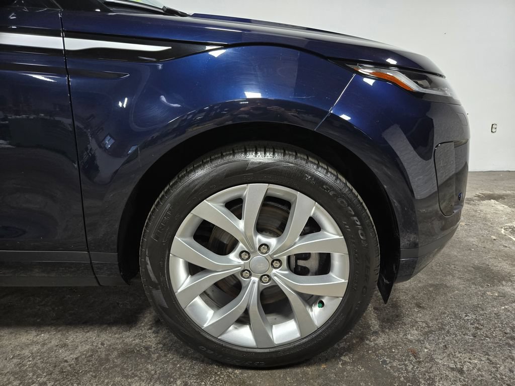Used 2023 Land Rover Range Rover Evoque SE AWD/4WD image 61