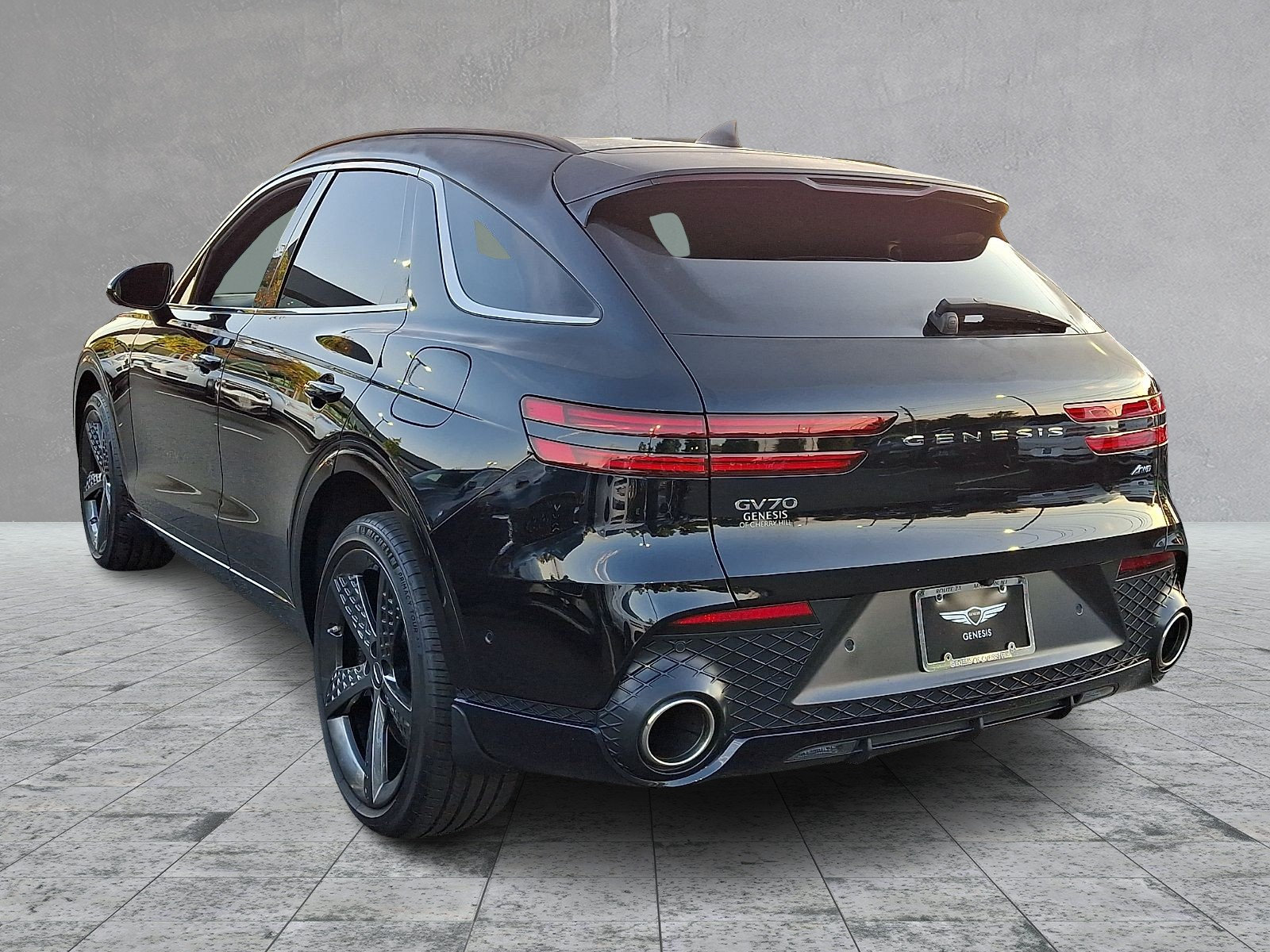 Certified 2024 Genesis GV70 2.5T w/ Sport Prestige Package AWD/4WD image 4