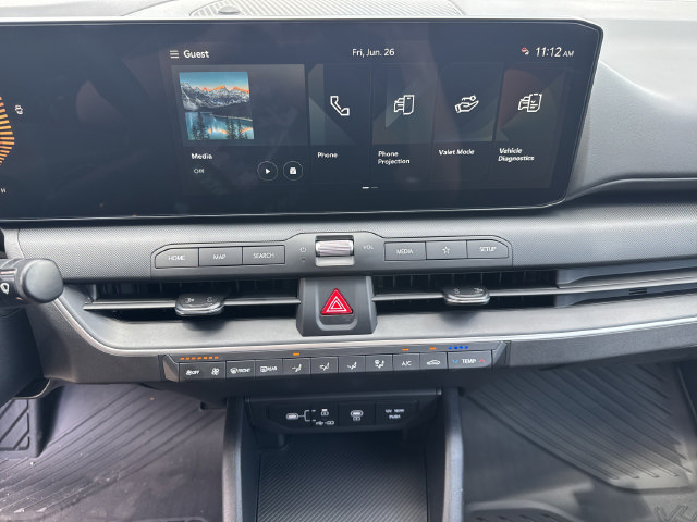 New 2026 Kia K4 FWD image 32