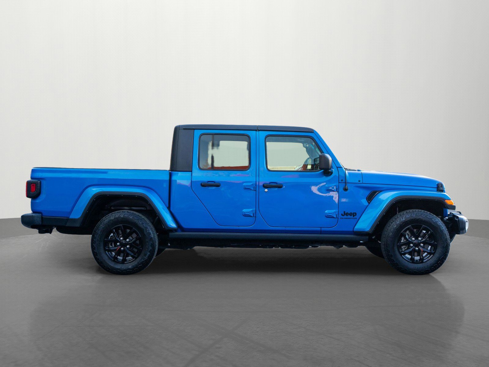 Used 2021 Jeep Gladiator Sport image 8