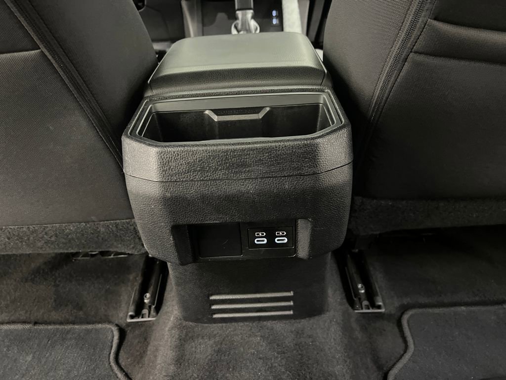 Used 2024 Toyota Tacoma TRD Off-Road image 21