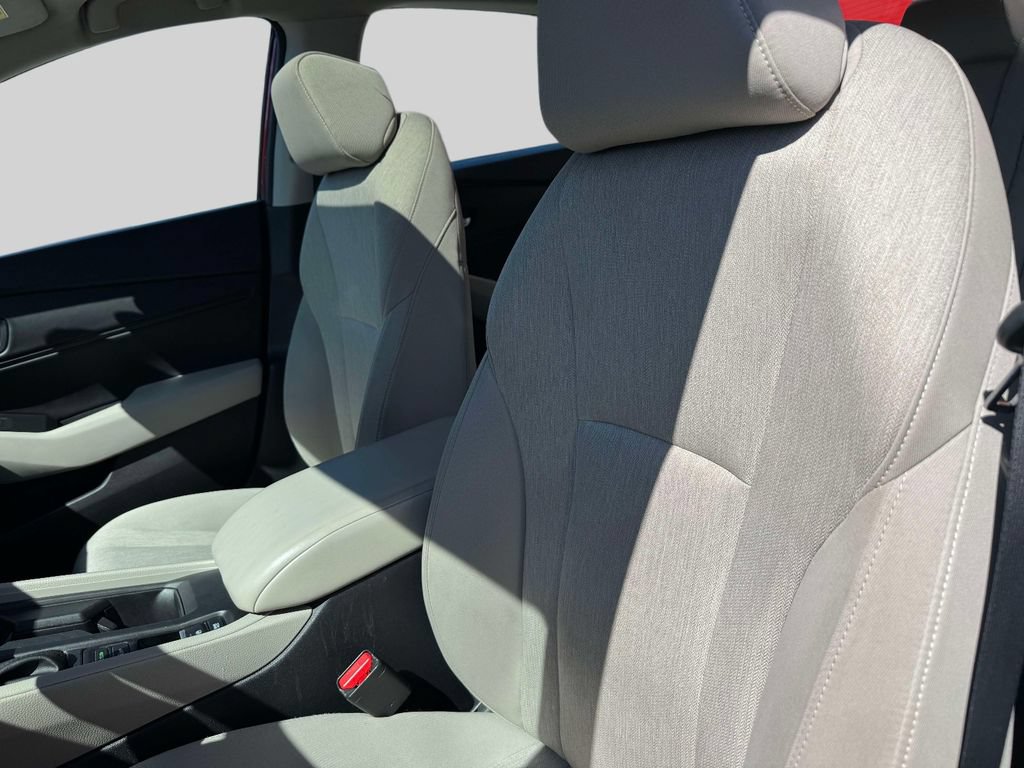 Used 2023 Honda Accord EX image 25