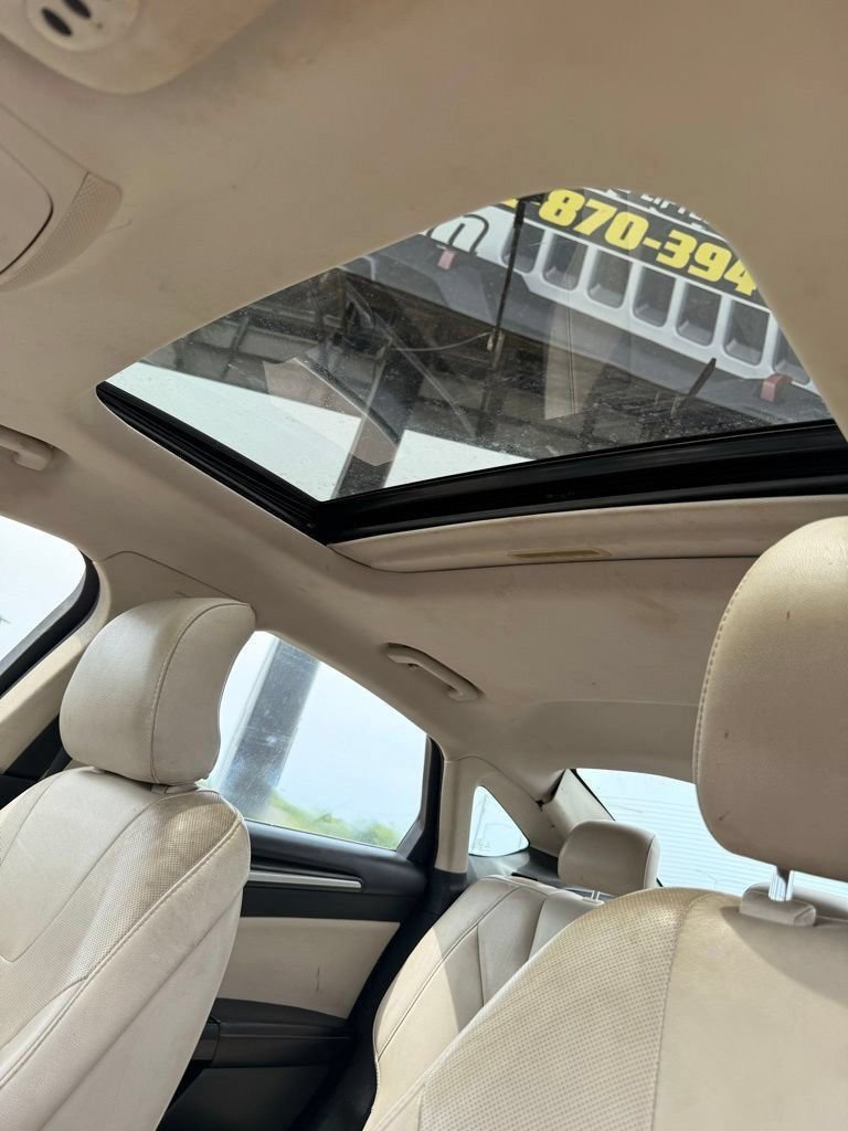 Used 2018 Ford Fusion Titanium AWD/4WD image 25