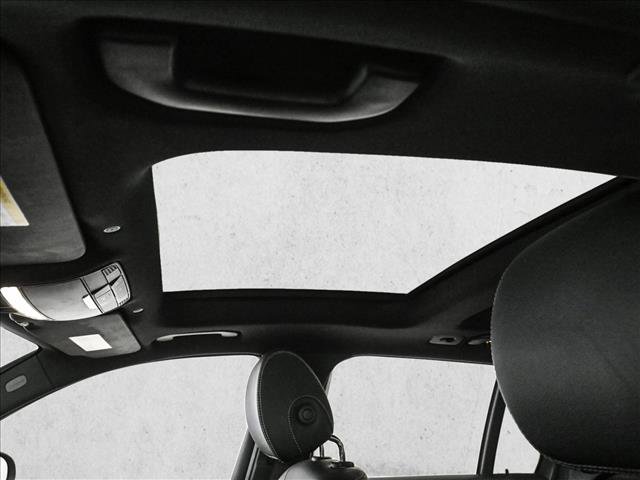 Used 2022 Mercedes-Benz GLC 300 4MATIC image 17