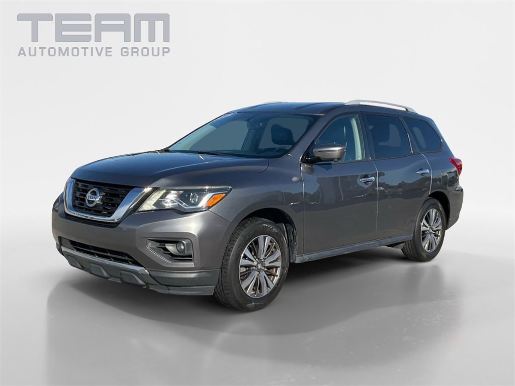 Used 2018 Nissan Pathfinder SL image 3