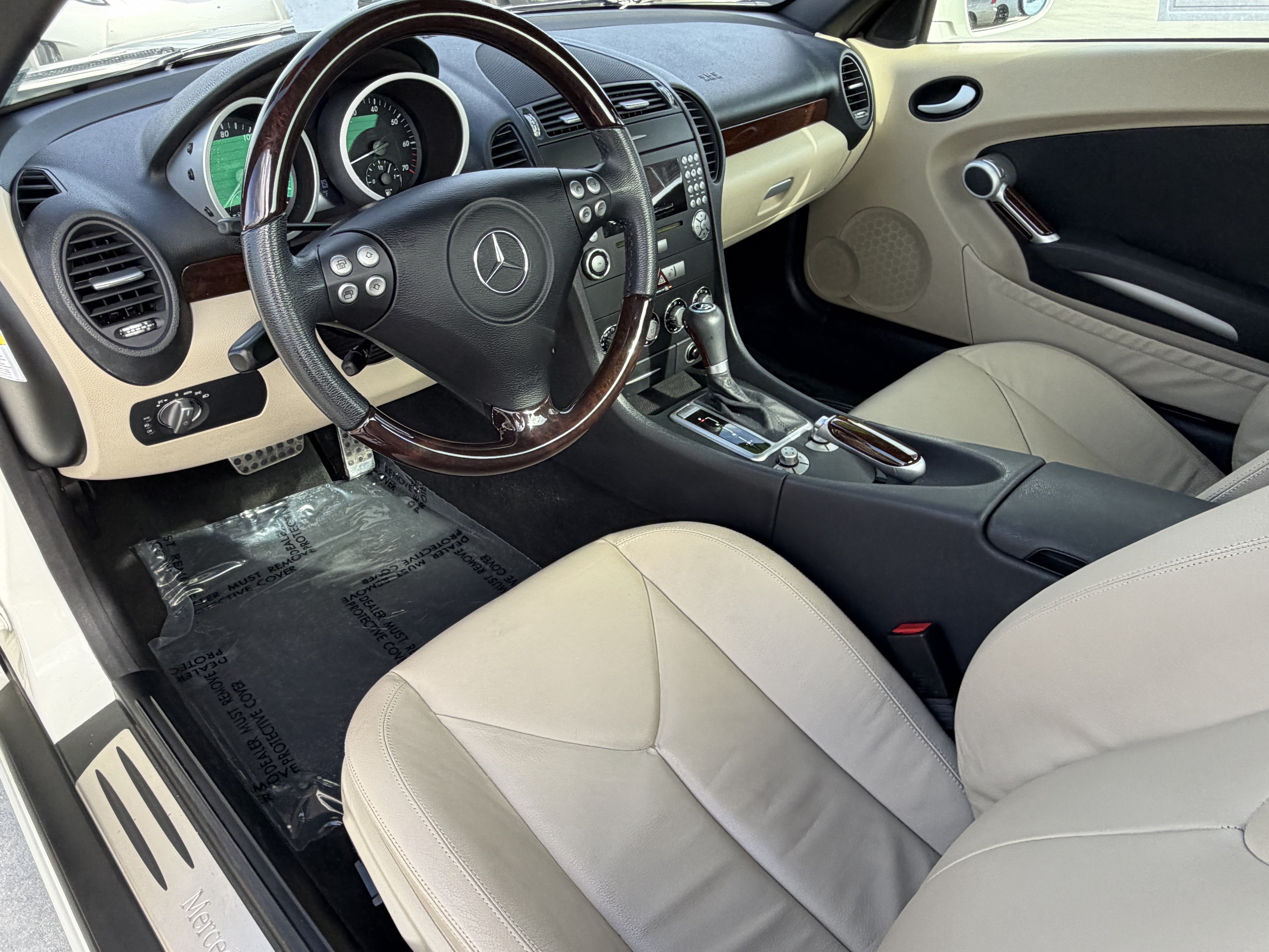 Used 2008 Mercedes-Benz SLK 280 image 24