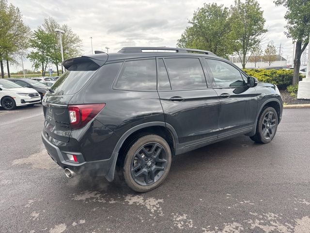 Used 2024 Honda Passport Black Edition image 11