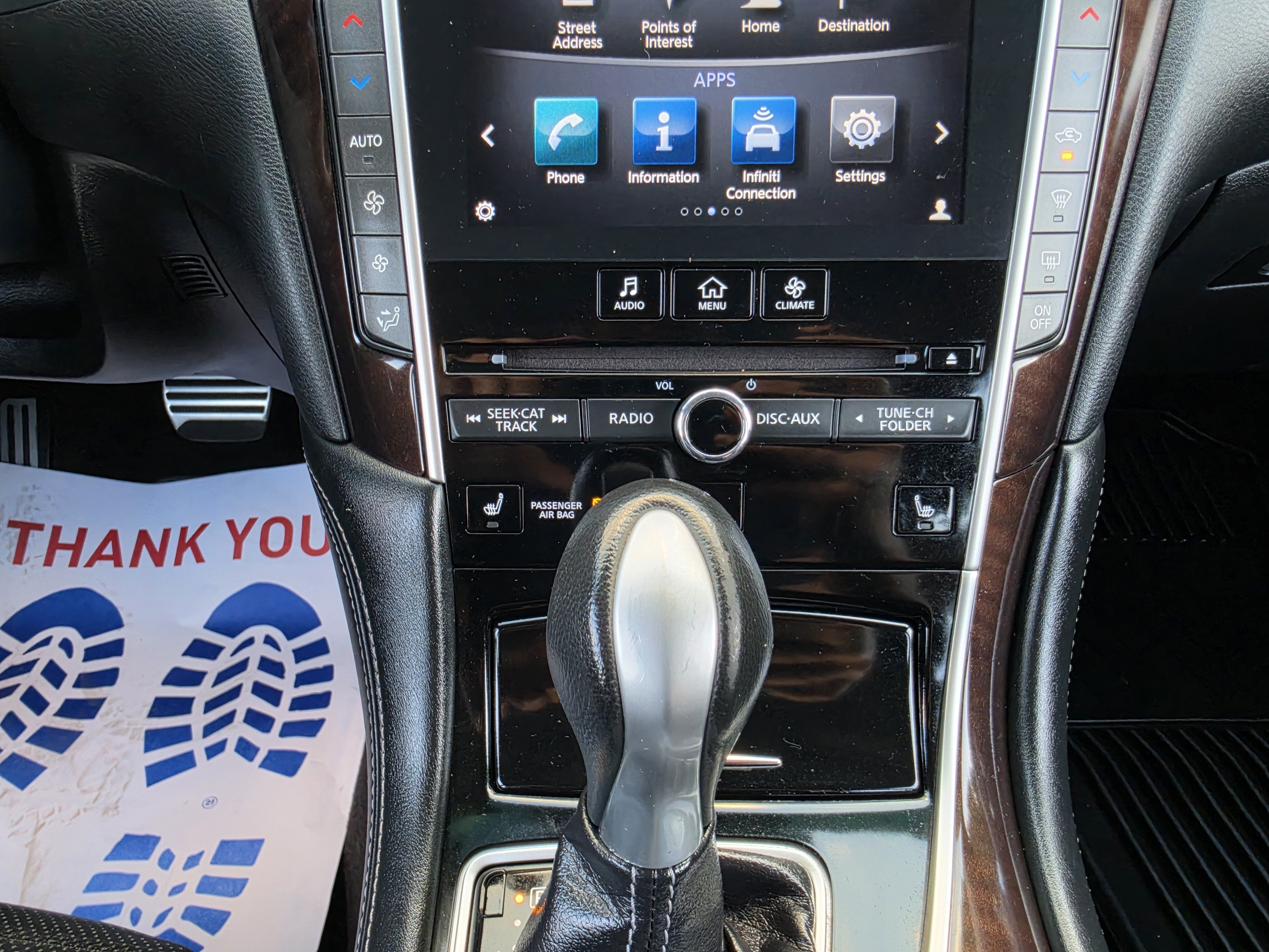 Used 2014 INFINITI Q50 Hybrid w/ Deluxe Technology Package RWD image 32