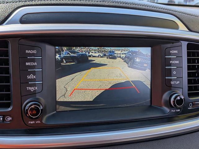 Used 2020 Kia Sorento S image 19