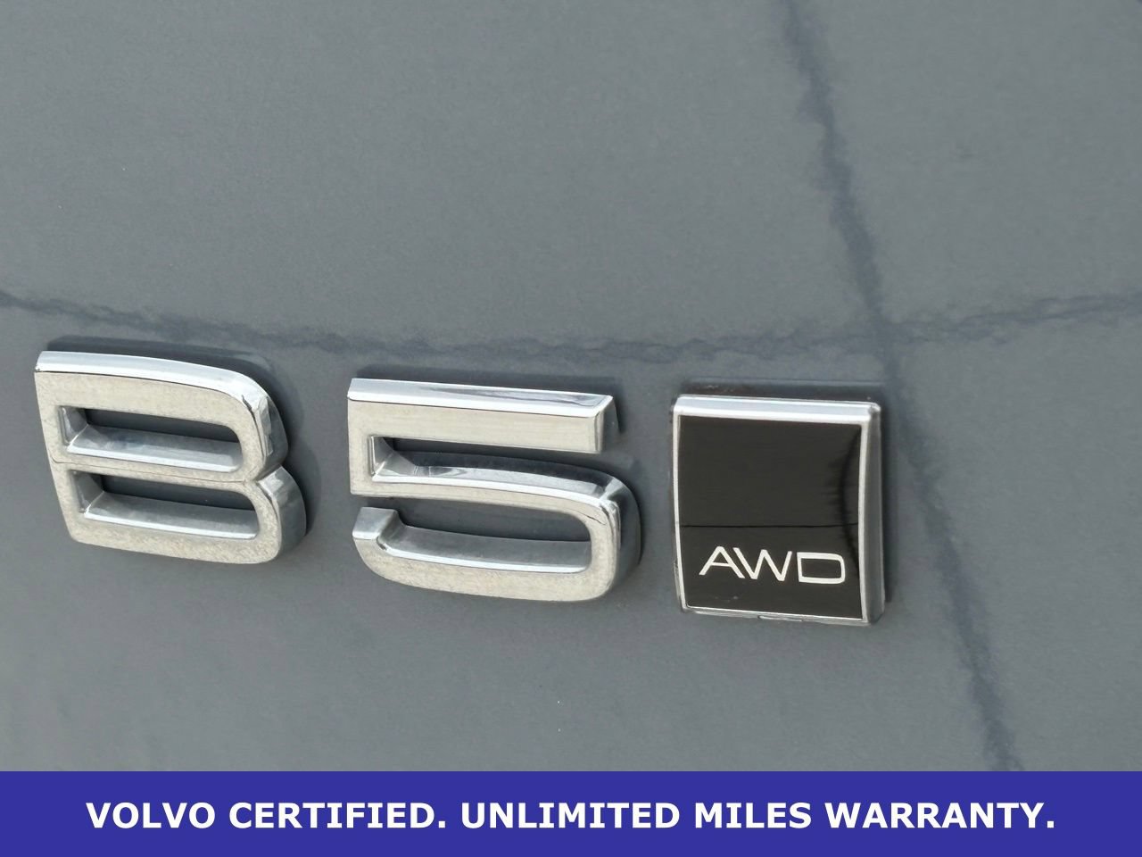 Certified 2023 Volvo XC40 B5 Plus w/ Climate Package AWD/4WD image 12