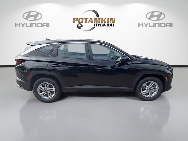 New 2026 Hyundai Tucson SE image 4