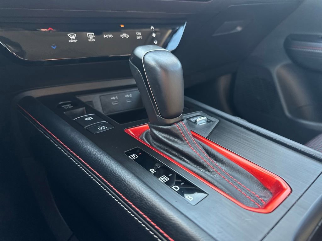 Certified 2025 Nissan Kicks SR image 18