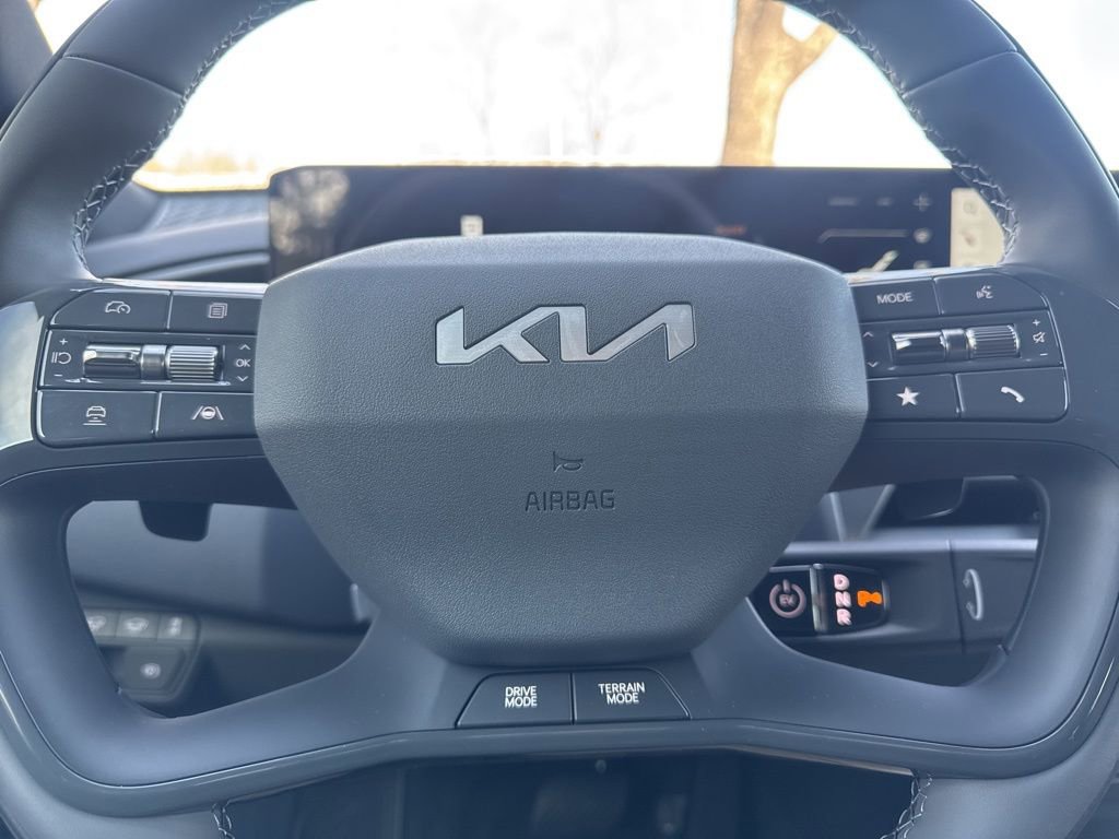 New 2026 Kia EV9 Land w/ Nightfall Edition Package image 7