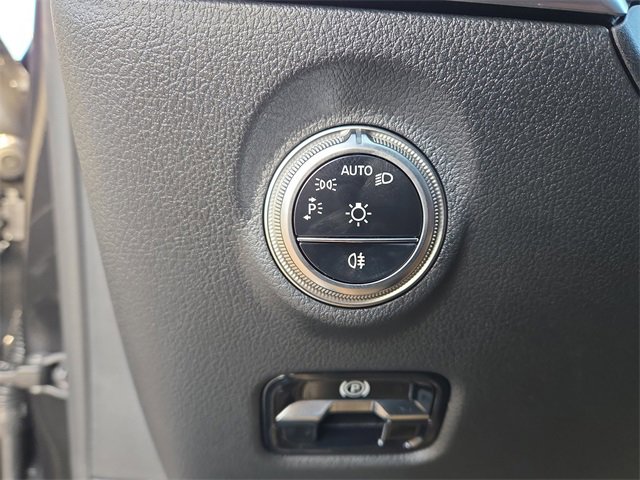 New 2026 Mercedes-Benz C 300 4MATIC Sedan image 18