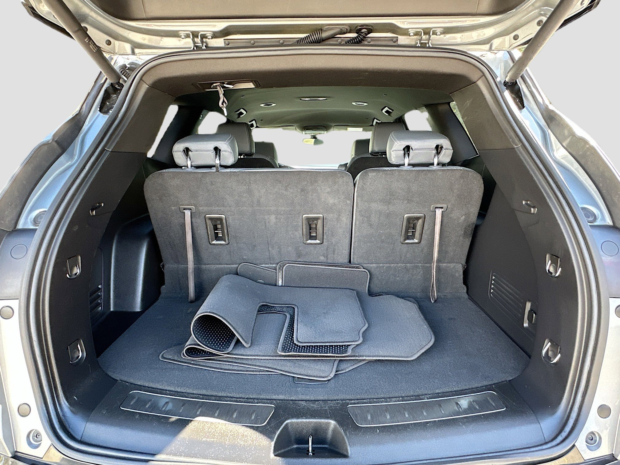 Used 2024 Buick Enclave Essence w/ Sport Touring Edition image 24