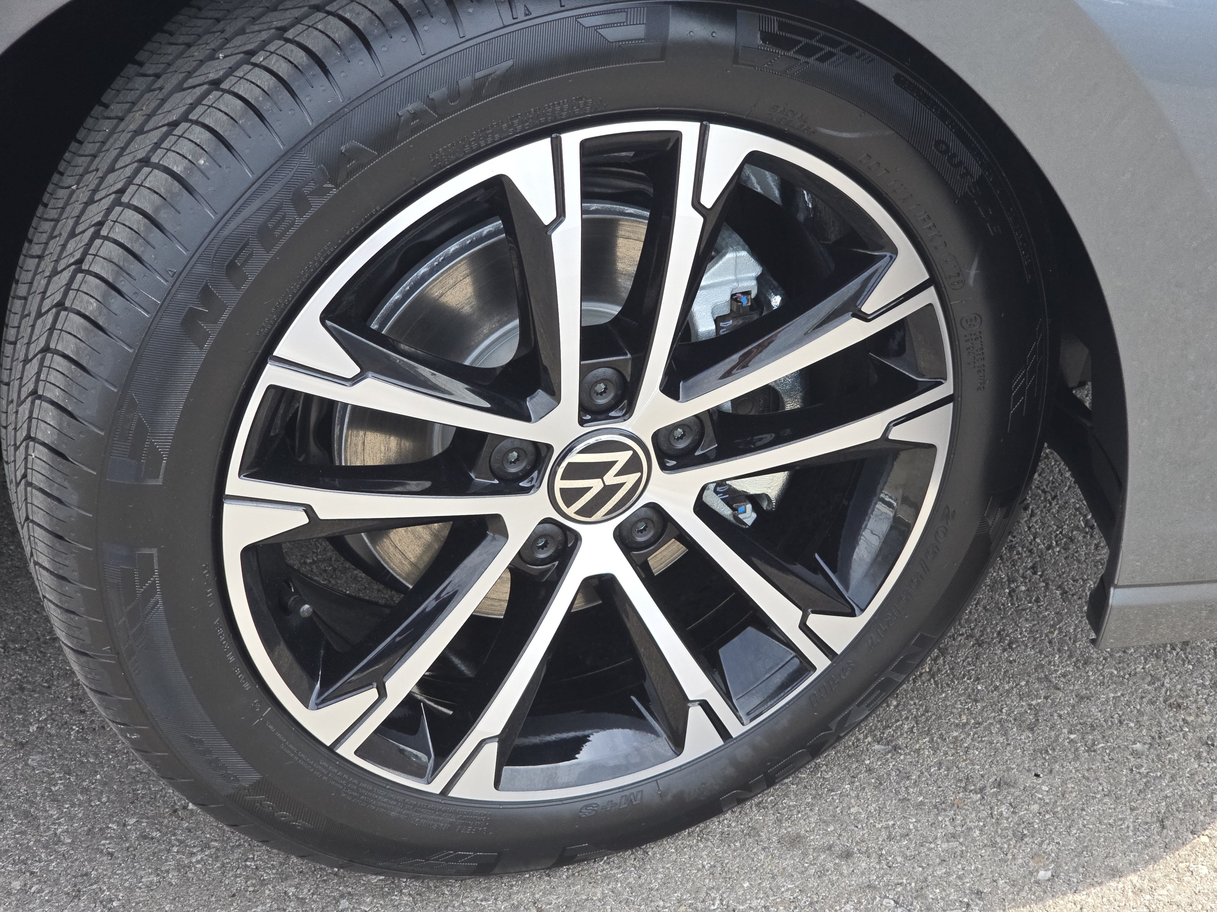 New 2026 Volkswagen Jetta Sport FWD image 13