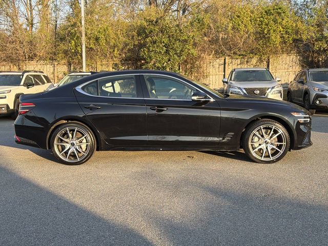 Used 2025 Genesis G70 2.5T image 2