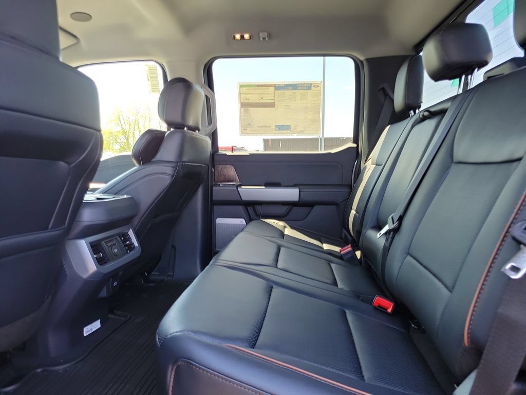 New 2026 Ford F250 Lariat w/ Lariat Ultimate Package AWD/4WD image 14