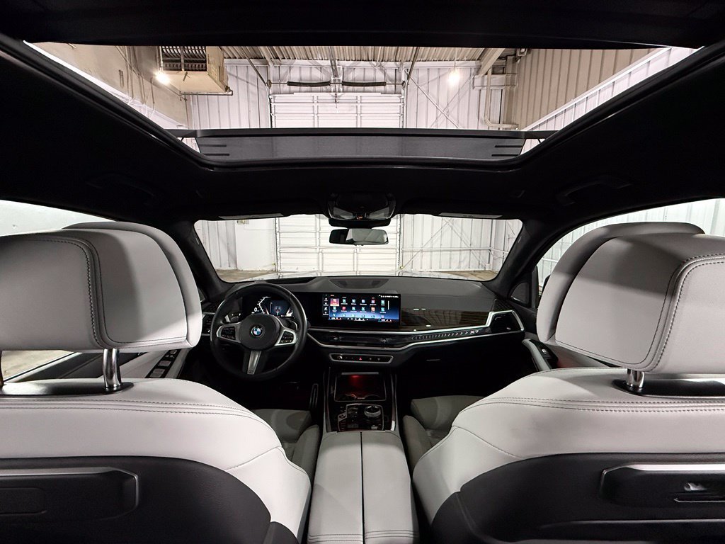 Used 2025 BMW X7 xDrive40i w/ Executive Package AWD/4WD image 48