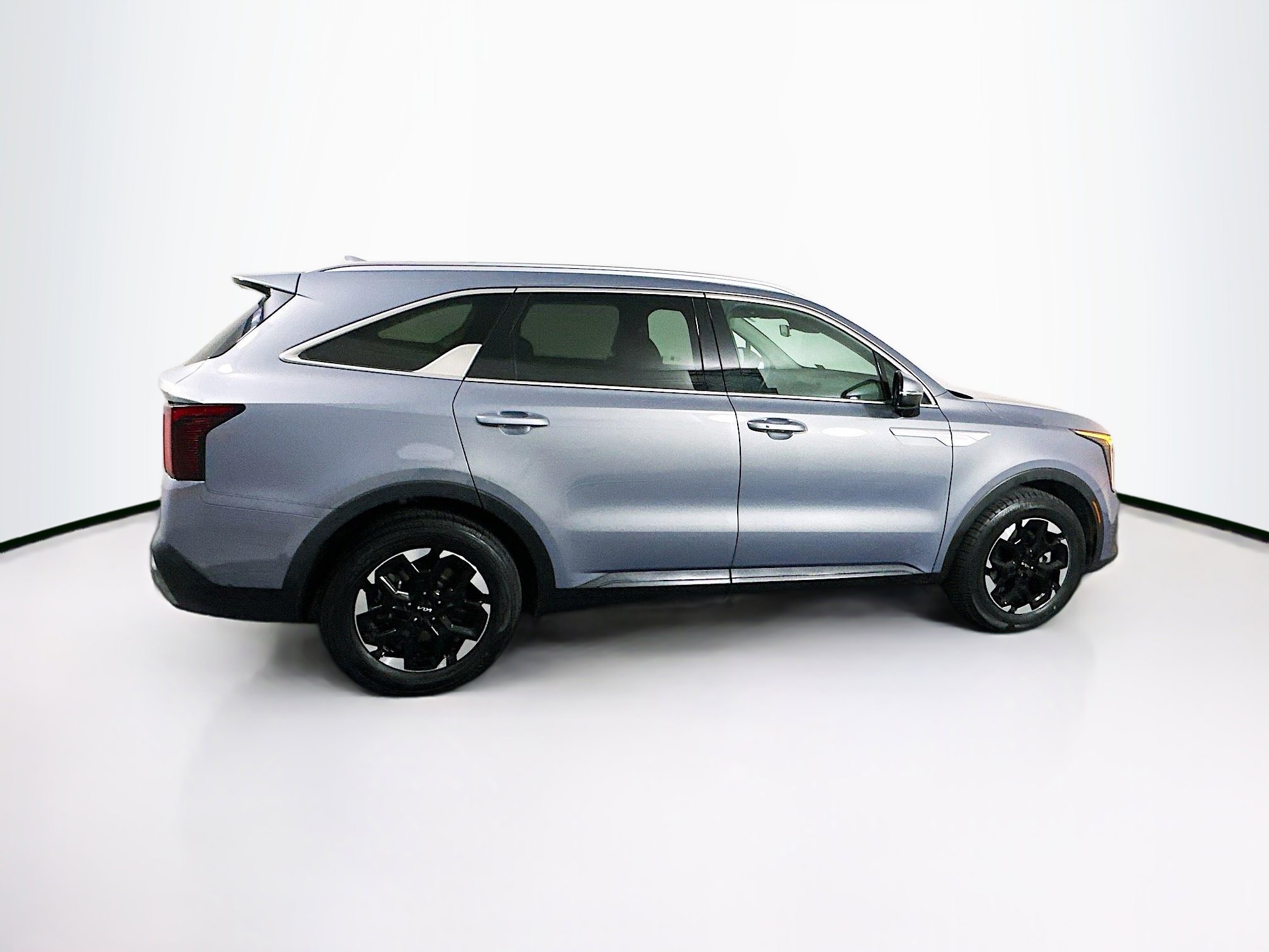 Used 2024 Kia Sorento S image 10