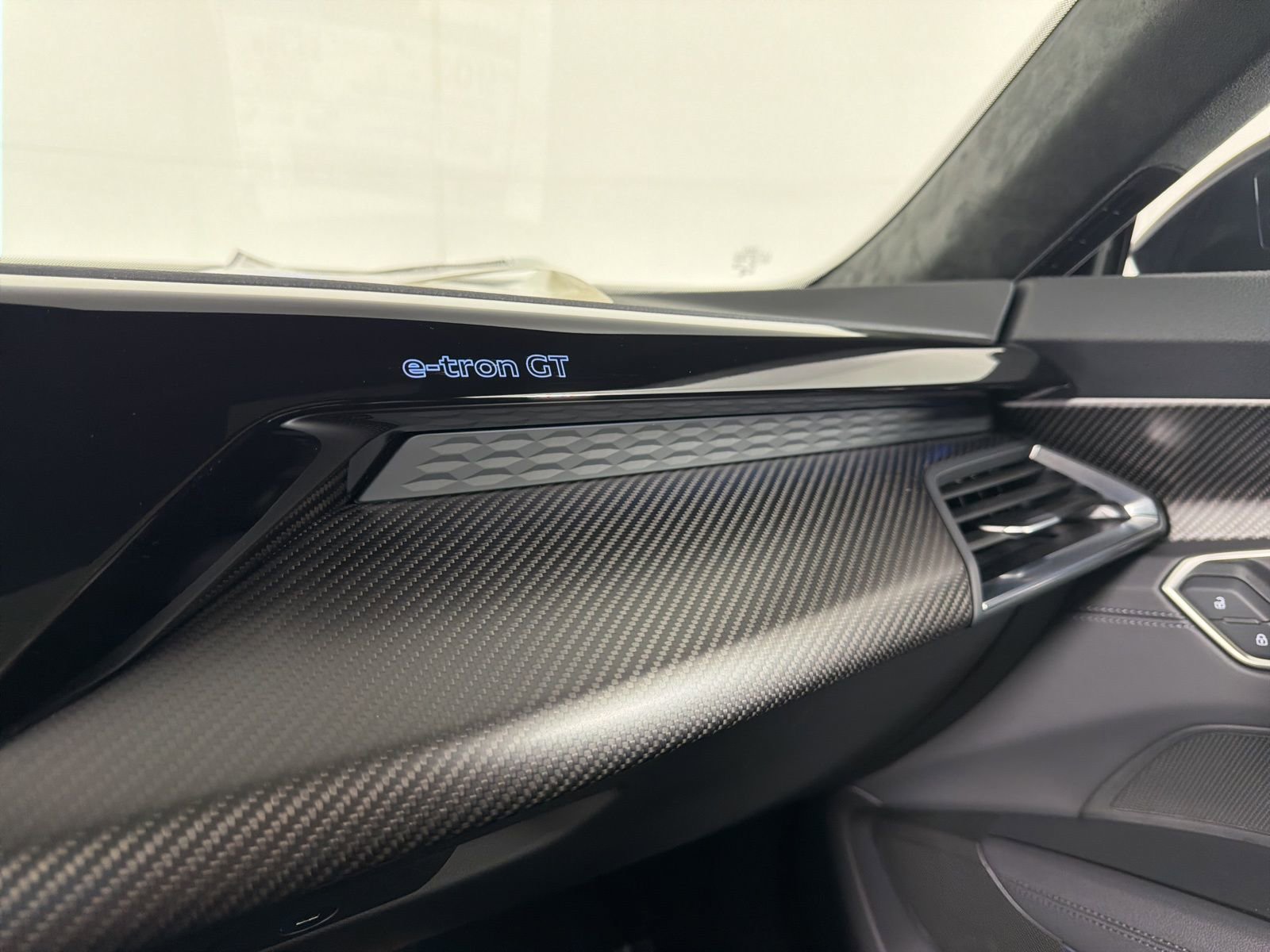 New 2026 Audi S e-tron GT Prestige AWD/4WD image 18