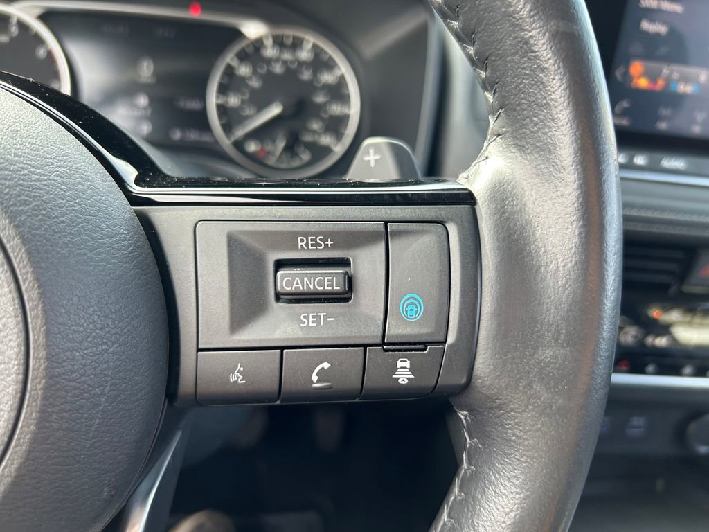 Used 2021 Nissan Rogue SL image 17