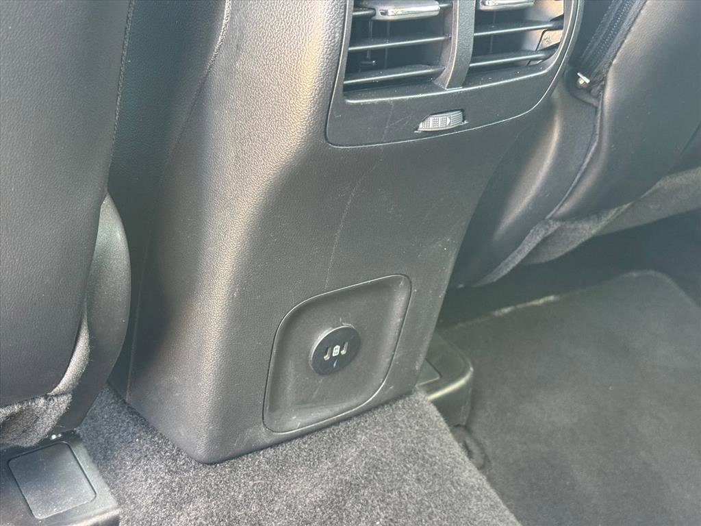 Used 2025 Ford Escape Platinum AWD/4WD image 12
