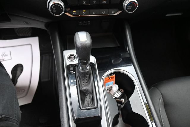 Used 2024 Nissan Altima 2.5 SV FWD image 21