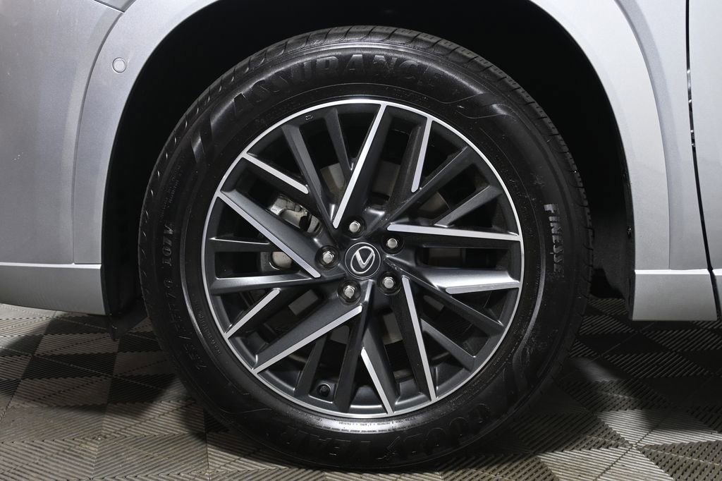 Used 2025 Lexus TX 350 AWD w/ Technology Package image 12